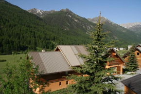 Les Elfes Hameau des Chazals Nevache Hautes Alpes Névache